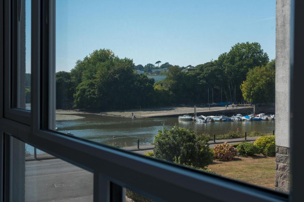 Riverside Apartment With Views And Parking Kingsbridge  Εξωτερικό φωτογραφία