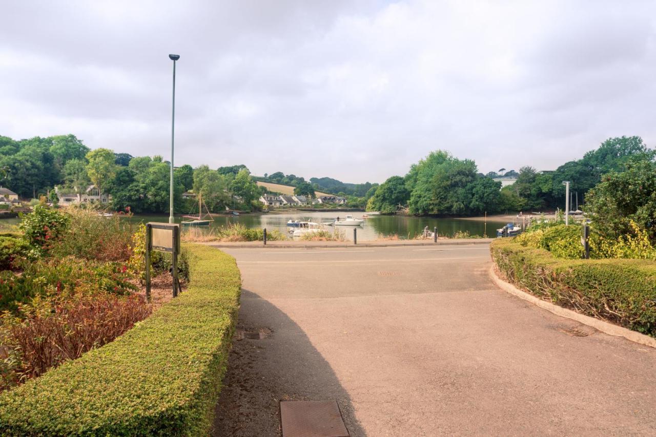 Riverside Apartment With Views And Parking Kingsbridge  Εξωτερικό φωτογραφία
